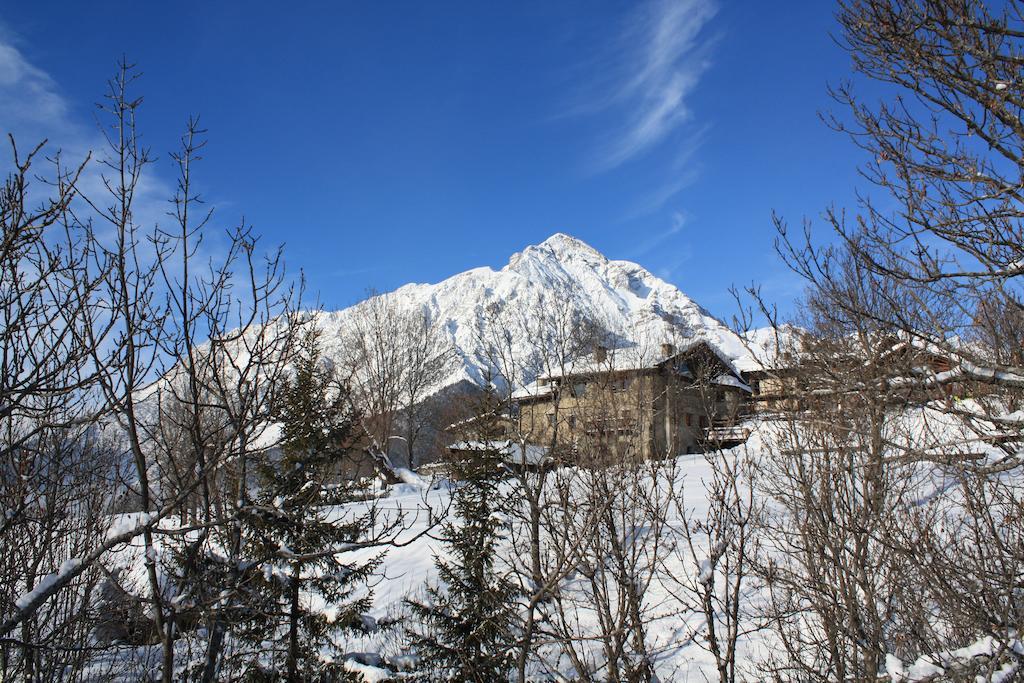 Agriturismo Barba Gust Чезана Торинезе Екстериор снимка