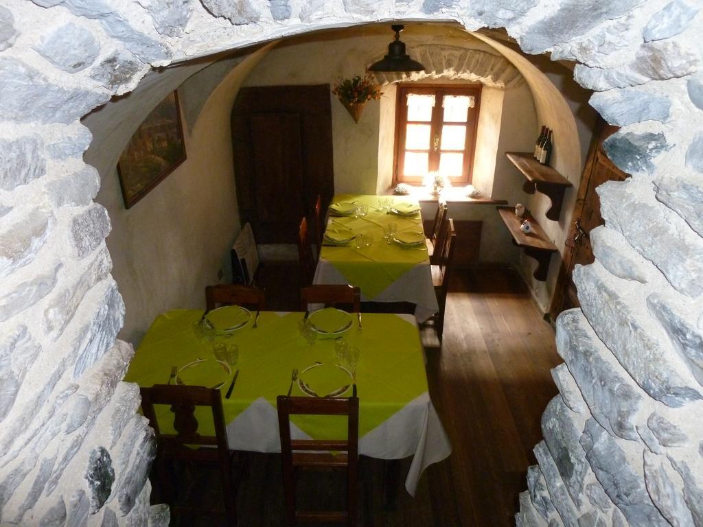 Agriturismo Barba Gust Чезана Торинезе Екстериор снимка
